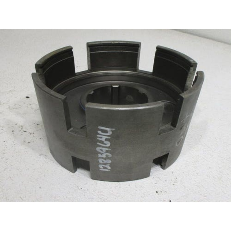 Used Clutch Carrier fits Case IH 7110 7120 7130 7140 7150 1285964C1 1285964C2