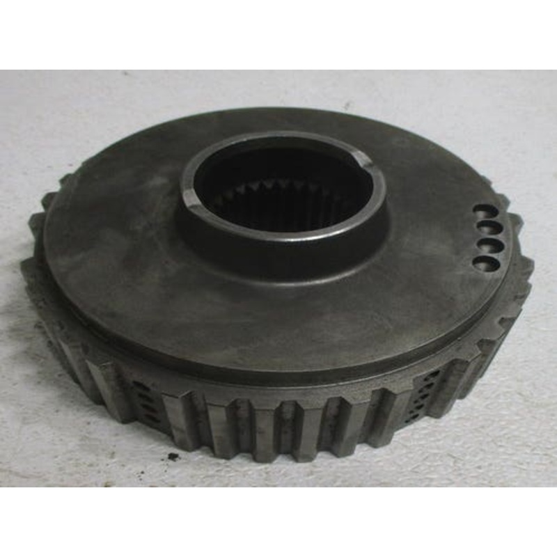 Used Clutch Hub fits Case IH 7110 7120 7130 7140 7150 MX210 MX215 MX230 MX245 MX255 MX275 MX285 MX305 7210 7220 fits New Holland TG245 TG275 TG305